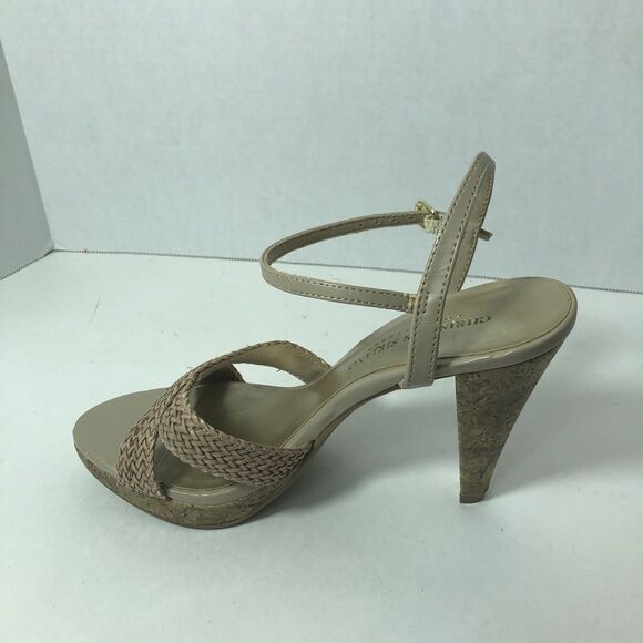 Christian Siriano for Payless Heels Womens Size‎ 6 Beige Ankle Straps Buckle A2 - Picture 9 of 12